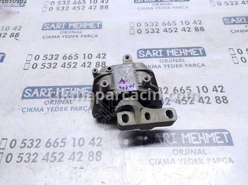 Volkswagen Jetta Motor Takozu & Kulağı çıkma parça