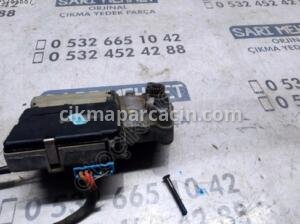 ÇIKMA VW PASSAT B5 A3 A4 SUNROOF MOTORU 8D0959591 – Konya Çıkma Parça
