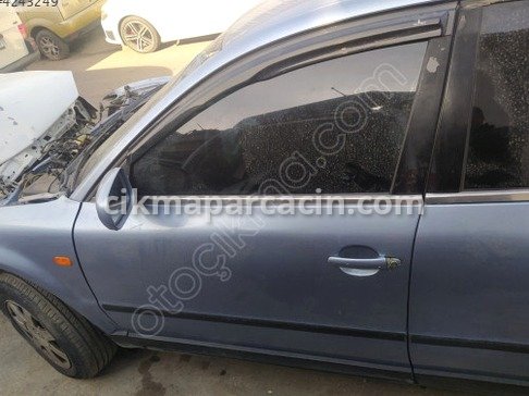 Volkswagen Passat Sol Ön Kapı çıkma parça