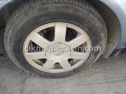Volkswagen Passat Çelik Jant çıkma parça