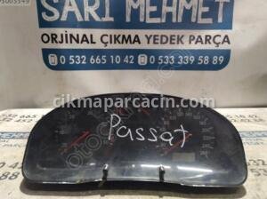 ÇIKMA VW PASSAT B5 KİLOMETRE SAATİ GÖSTERGE SAATİ 3B0920822A – Konya Çıkma Parça