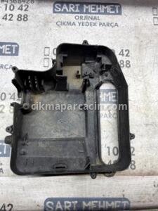 ÇIKMA VW PASSAT B5 MOTOR BEYNİ KUTUSU ALTI – Konya Çıkma Parça