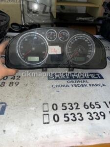 ÇIKMA VW PASSAT B5.5 3B0920 827A 3B0920827A KİLOMETRE SAATİ – Konya Çıkma Parça