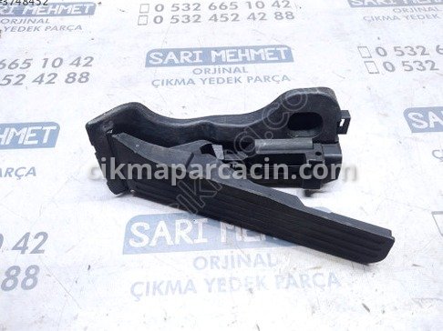 Volkswagen Passat Pedal çıkma parça