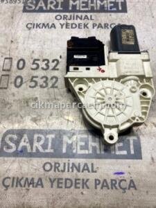 ÇIKMA VW PASSAT B6 B7 SOL ARKA CAM MOTORU 1K0959795L – Konya Çıkma Parça