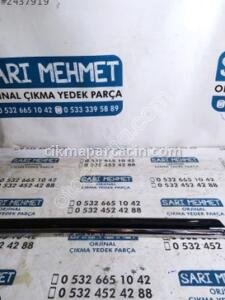 ÇIKMA VW PASSAT B7 SAĞ ARKA KAPI BANDI 3AA854950 – Konya Çıkma Parça