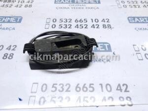ÇIKMA VW PASSAT B7 SAĞ ARKA KİLİT TUŞU 3AE885592 – Konya Çıkma Parça