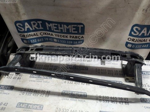 Volkswagen Passat Tampon Demiri çıkma parça