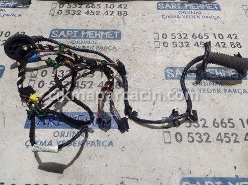 Volkswagen Passat Elektrik Tesisatı çıkma parça
