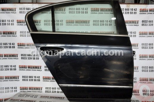 Volkswagen Passat Sağ Arka Kapı çıkma parça