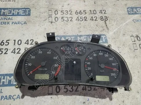 Seat Arona Kilometre Saati çıkma parça - SARI MEHMET OTO YEDEK PARÇA Konya