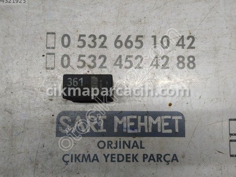 Volkswagen Fabia Far (Sol) çıkma parça