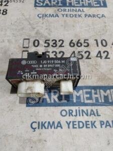 ÇIKMA VW POLO GOLF 4 BORA FAN KONTROL ÜNİTESİ 1J0919506M – Konya Çıkma Parça