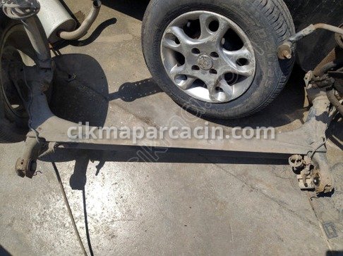 Volkswagen Polo Arka Dingil çıkma parça