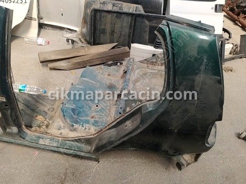 Volkswagen Polo Arka Çamurluk çıkma parça
