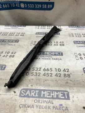 Volkswagen Polo Sağ Ön Çamurluk çıkma parça - SARI MEHMET OTO YEDEK PARÇA Konya