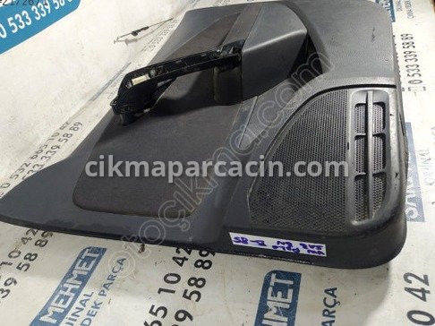 Volkswagen Polo Kapı Döşemesi çıkma parça