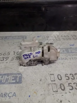 Volkswagen Polo Sağ Ön Kapı çıkma parça - SARI MEHMET OTO YEDEK PARÇA Konya