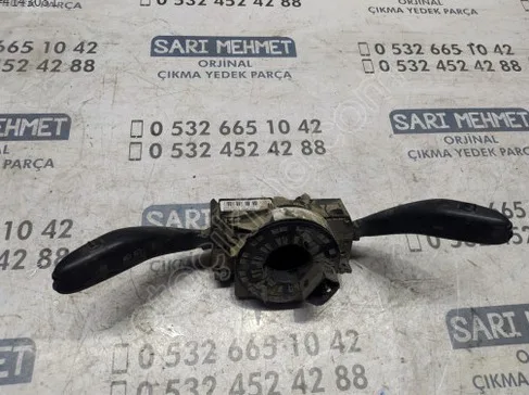 Volkswagen Polo Silecek Kolu çıkma parça - SARI MEHMET OTO YEDEK PARÇA Konya