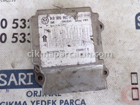 Audi A4 Airbag Beyni çıkma parça