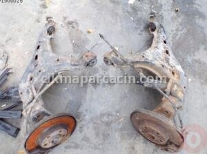 ÇIKMA VW T4 2,5 SAĞ SOL TAŞIYICILAR – Konya Çıkma Parça
