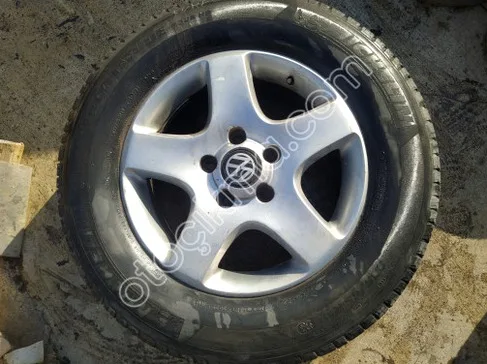 Volkswagen Touareg Jant & Lastik Takımı çıkma parça - SARI MEHMET OTO YEDEK PARÇA Konya