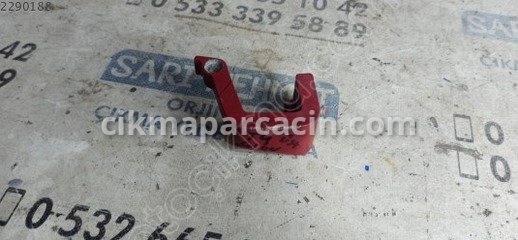 Volkswagen Transporter Kapı Menteşesi çıkma parça