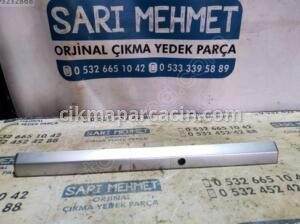 ÇIKMA VW TRANSPORTER T4 BAGAJ KAPAĞI TUTAMAĞI – Konya Çıkma Parça OEM 705829213