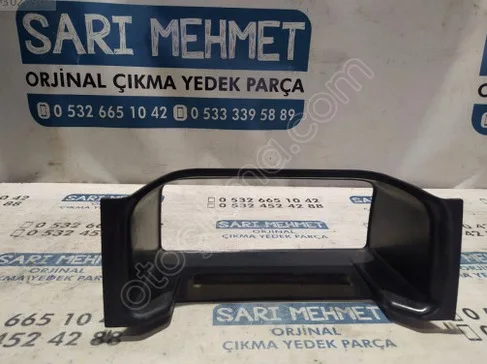 Volkswagen Transporter Gösterge Çerçevesi çıkma parça - SARI MEHMET OTO YEDEK PARÇA Konya