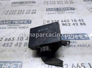 ÇIKMA VW TRANSPORTER T4 MERKEZİ KİLİT BEYNİ 7D0959800B – Konya Çıkma Parça