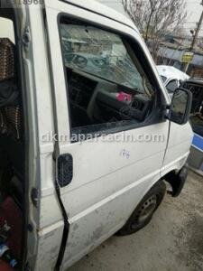 ÇIKMA VW TRANSPORTER T4 SAĞ ÖN KAPI 1716 – Konya Çıkma Parça