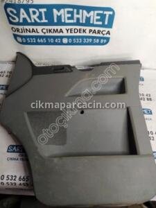 ÇIKMA VW TRANSPORTER T5 CARAVELLE SAĞ ÖN KAPI DÖŞEMESİ – Konya Çıkma Parça