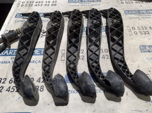 Volkswagen Transporter Debriyaj Çatalı çıkma parça - SARI MEHMET OTO YEDEK PARÇA Konya
