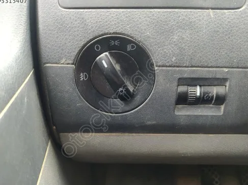 Volkswagen Transporter Far Ayar Düğmesi çıkma parça - SARI MEHMET OTO YEDEK PARÇA Konya