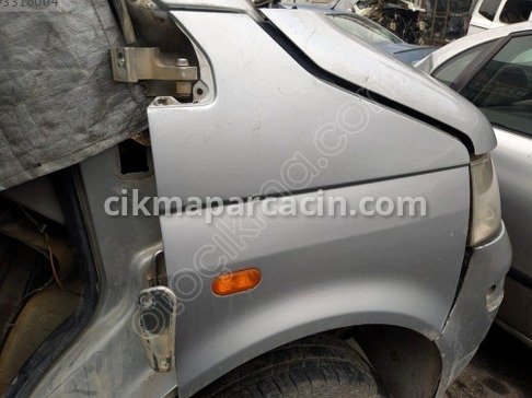 Volkswagen Transporter Sağ Ön Çamurluk çıkma parça