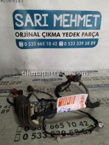 ÇIKMA VW TRANSPORTER T5 SAĞ ÖN KAPI İÇ TESİSATI – Konya Çıkma Parça