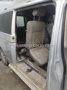 ÇIKMA VW TRANSPORTER T5 SAĞ SÜRGÜLÜ KAPI ÇERÇEVE FİTİLİ – Konya Çıkma Parça