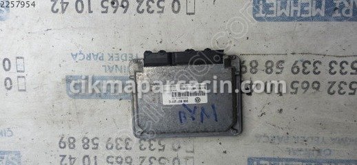 Volkswagen Passat Motor Beyni çıkma parça