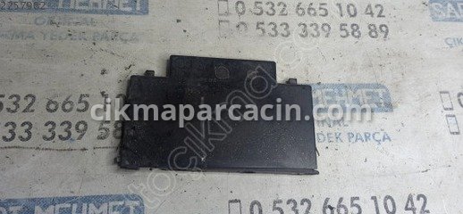 Volkswagen Passat Bardaklık çıkma parça