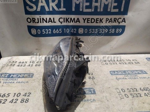 Opel Astra Sağ Ön Far çıkma parça