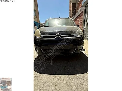 Citroen Berlingo İntercooler çıkma parça - ANKA OTO YEDEK PARÇA İZMİR