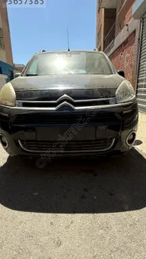 Citroen Berlingo İntercooler çıkma parça - ANKA OTO YEDEK PARÇA İZMİR