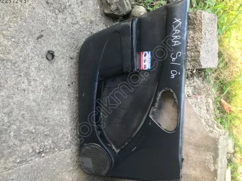 Citroen Xsara Kapı Döşemesi çıkma parça - Karma Oto Çıkma Trabzon