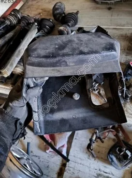Volkswagen Polo Direksiyon Kapak çıkma parça - OTTO CAR ÇIKMA PARÇA SAKARYA