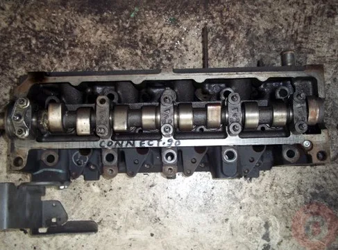 Ford Tourneo Connect Silindir Kapağı çıkma parça - ÇIKMACI 41 KOCAELİ