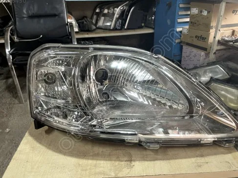 Dacia Logan Sağ Ön Far çıkma parça - T-F-M OTOMOTİV SAKARYA