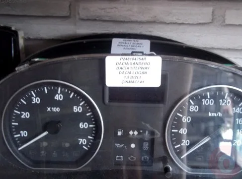 Dacia Logan Gösterge Paneli çıkma parça - ÇIKMACI 41 KOCAELİ