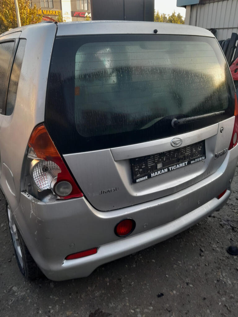 Daihatsu YRV Ayna (Sağ) çıkma parça