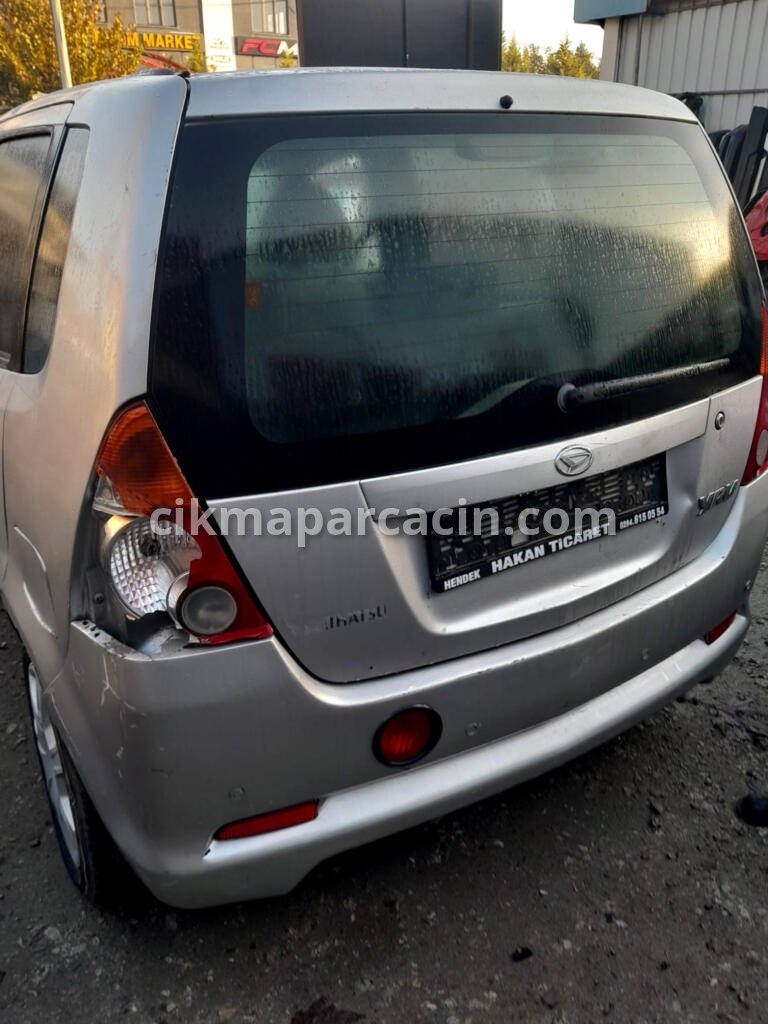 Daihatsu YRV Klima Kompresörü çıkma parça