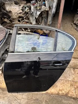 BMW 5 Serisi Sol Arka Kapı çıkma parça - ANKA OTO YEDEK PARÇA İZMİR